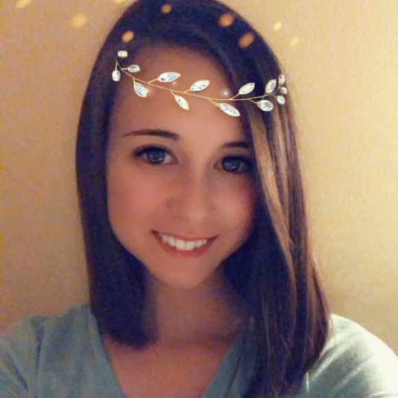 Meet your Posher, Brianna - Picture 1 of 1